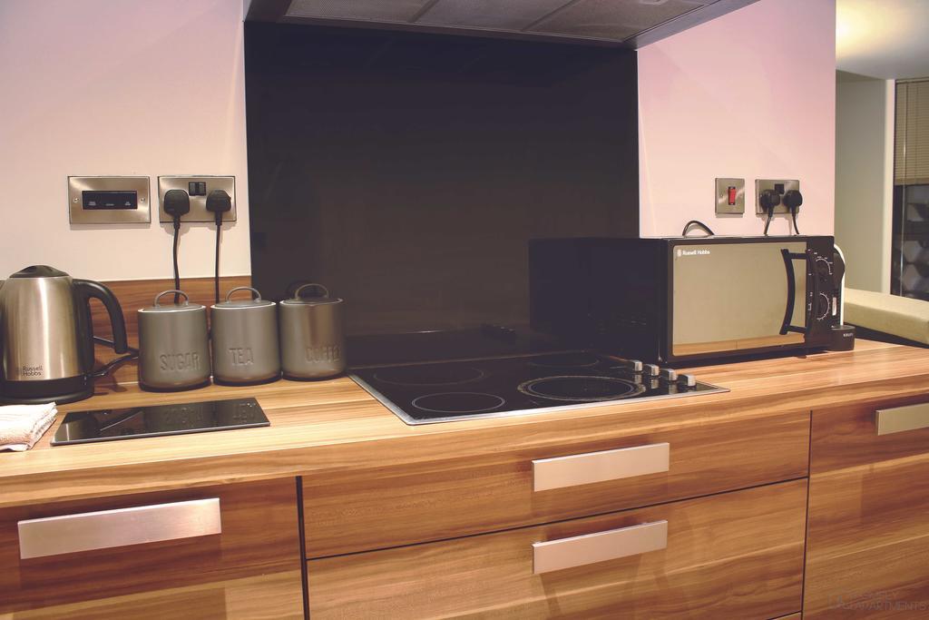 Homely Serviced Apartments - Blonk St Sheffield Buitenkant foto