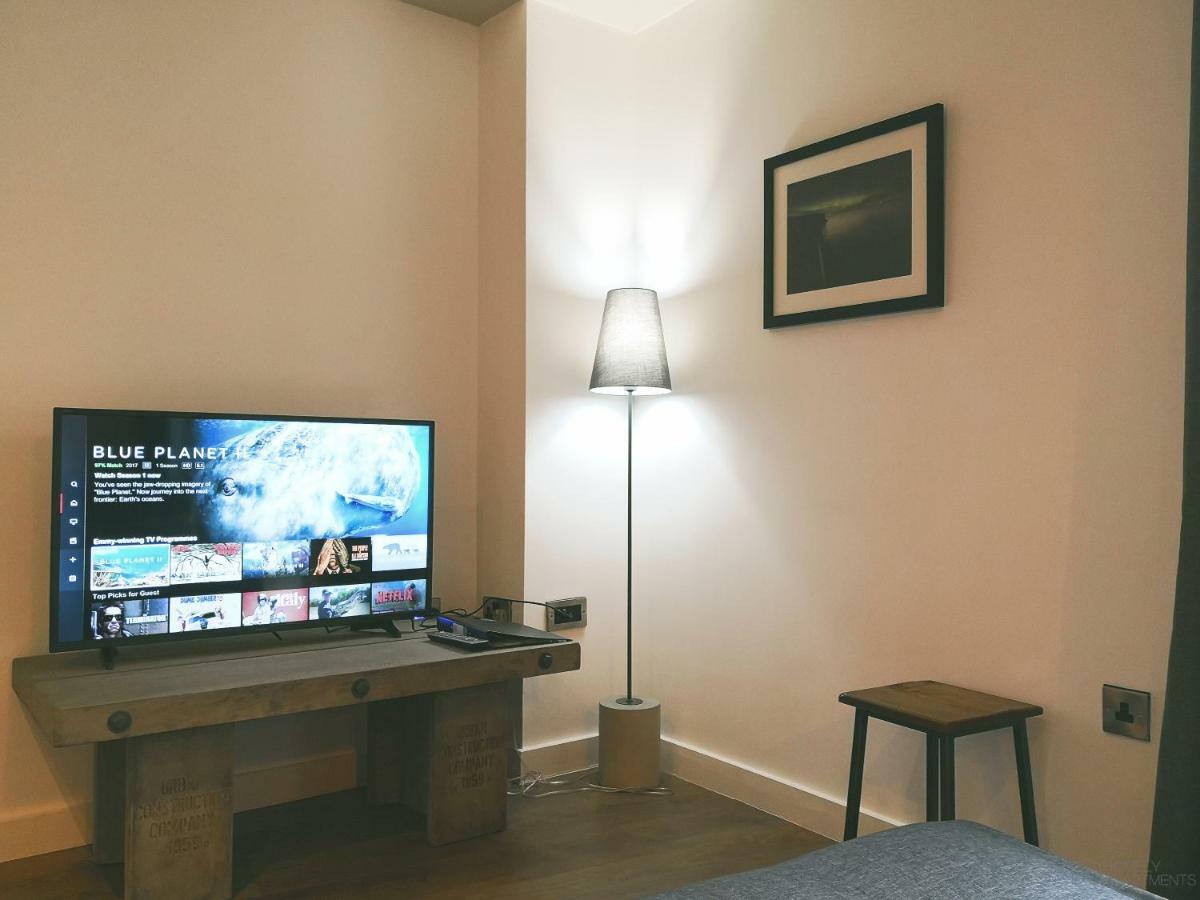 Homely Serviced Apartments - Blonk St Sheffield Buitenkant foto